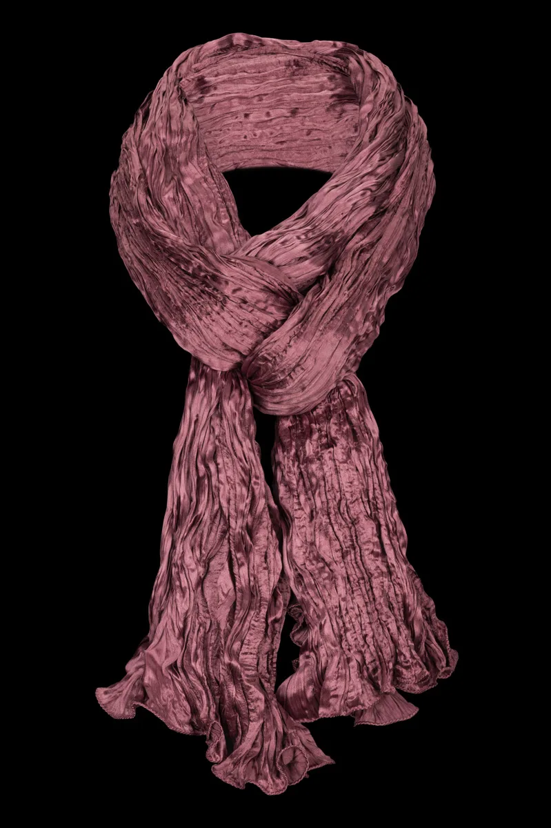 Silk scarf in crepe satin | Bordeaux