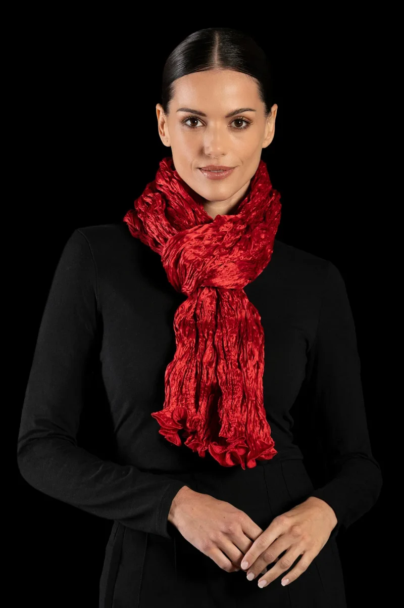 Silk scarf in crepe satin | Red