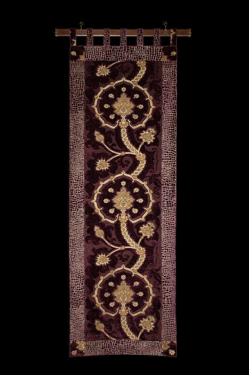 Delphos velvet tapestry