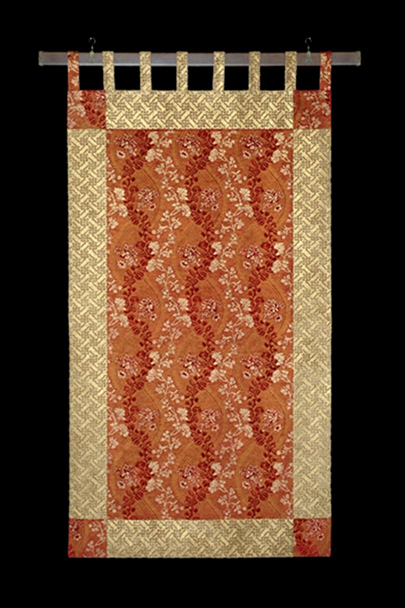 Delphos velvet tapestry