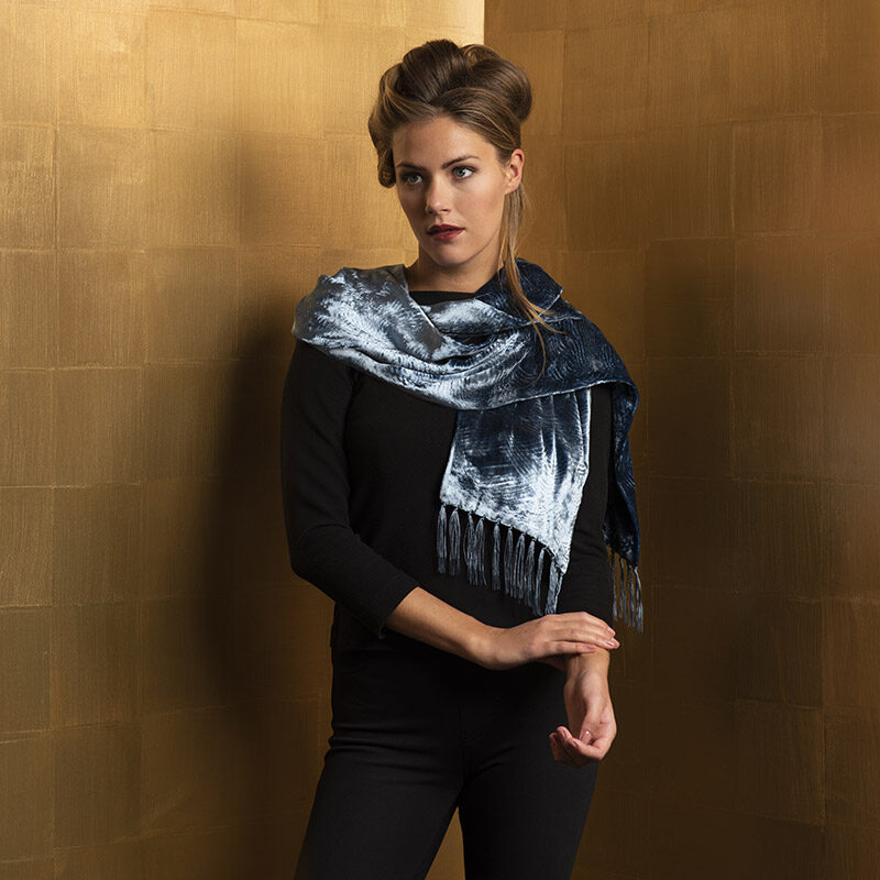Furrowed velvet scarves with fringes
