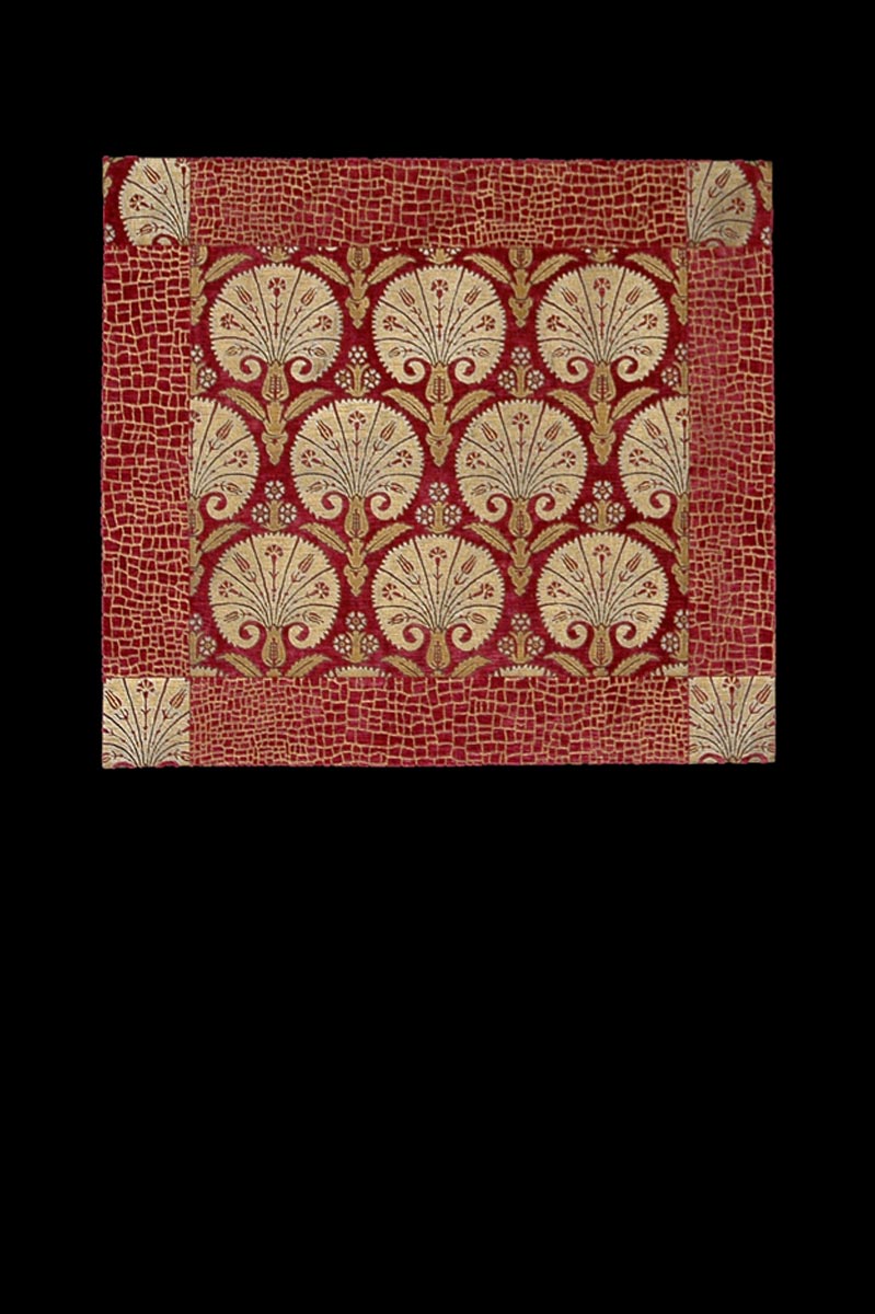 Delphos velvet tapestry - table runner