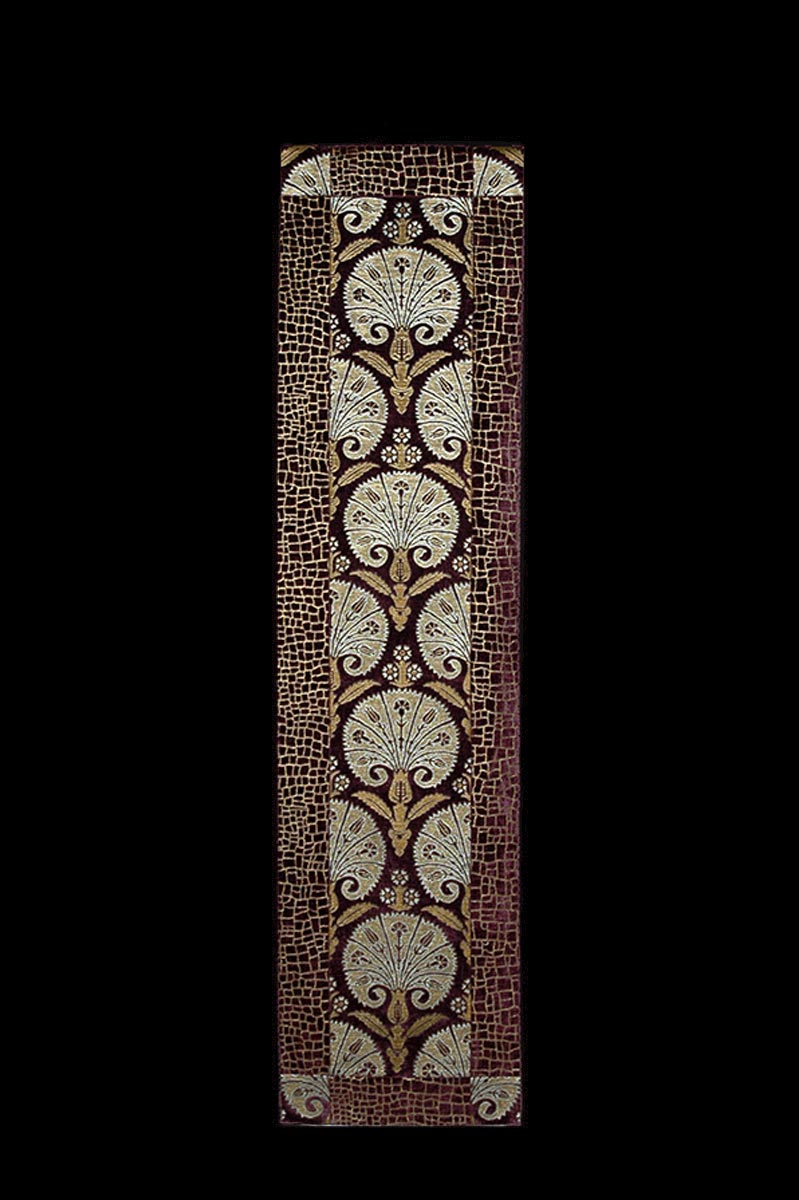 Delphos velvet tapestry - table runner