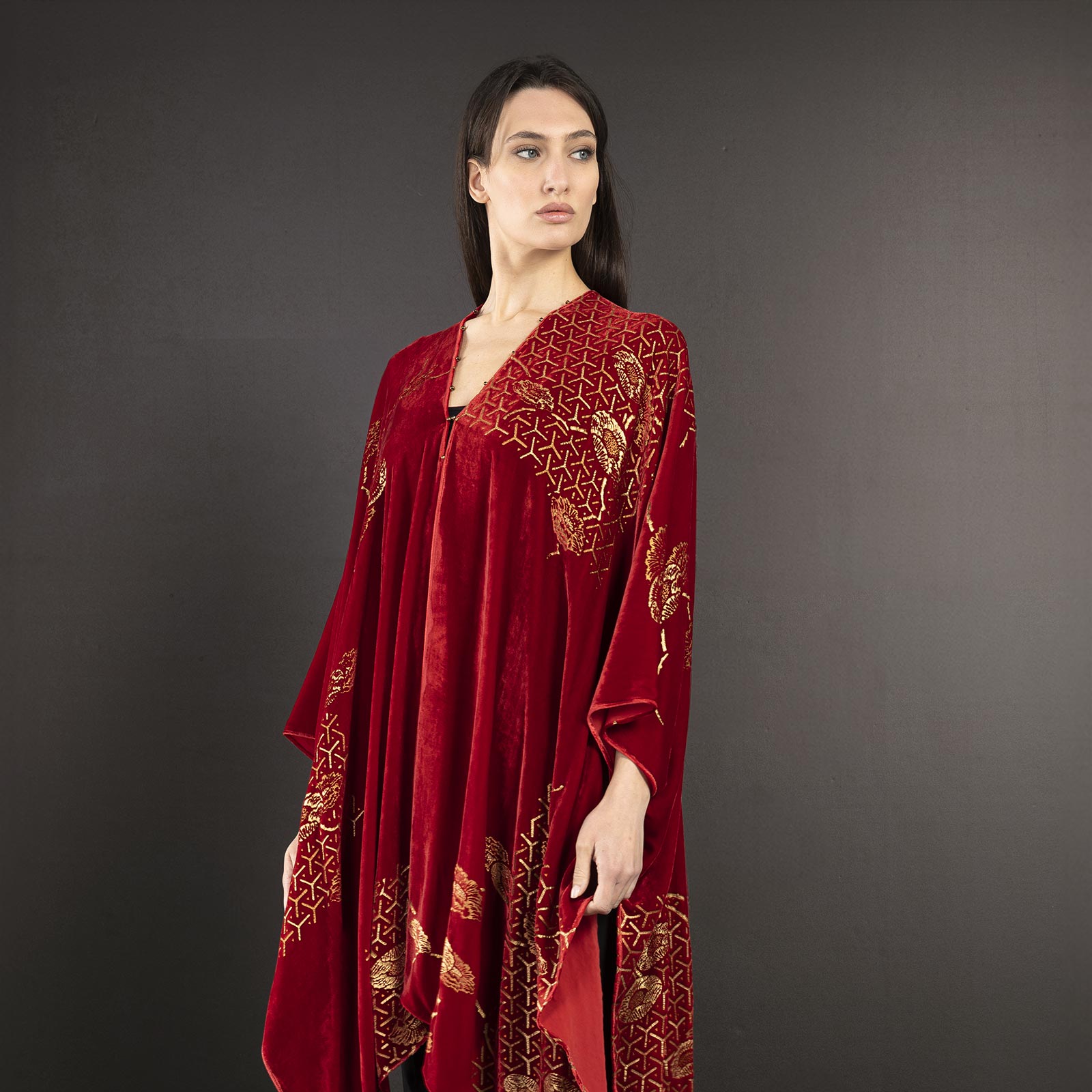 Daphne | Printed velvet Long evening coat | Japan Red - Image 3