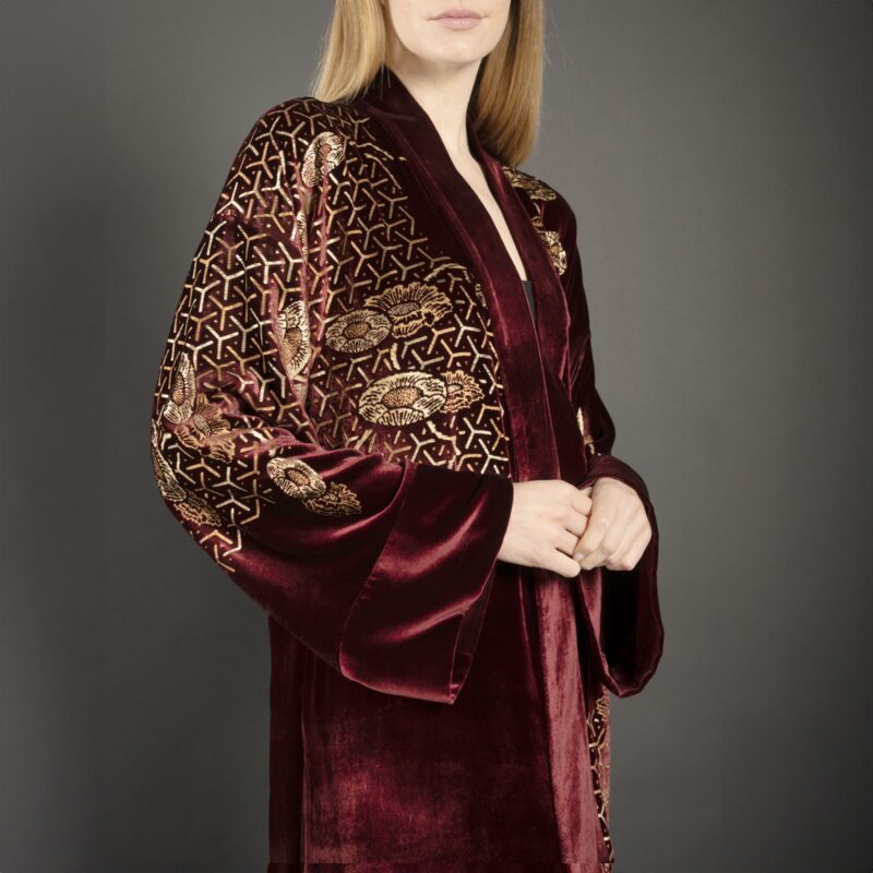 Audrey | Printed velvet Long Kimono coat | Japan Bordeaux