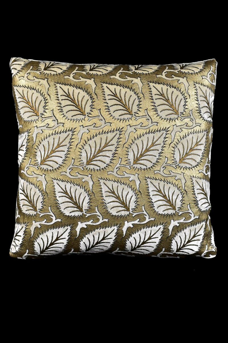 Delphos printed velvet cushion