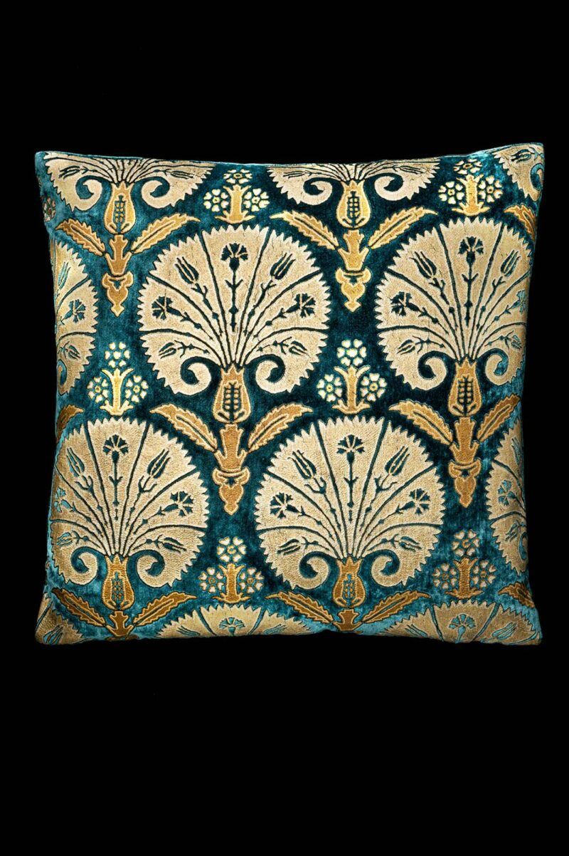 Delphos printed velvet cushion