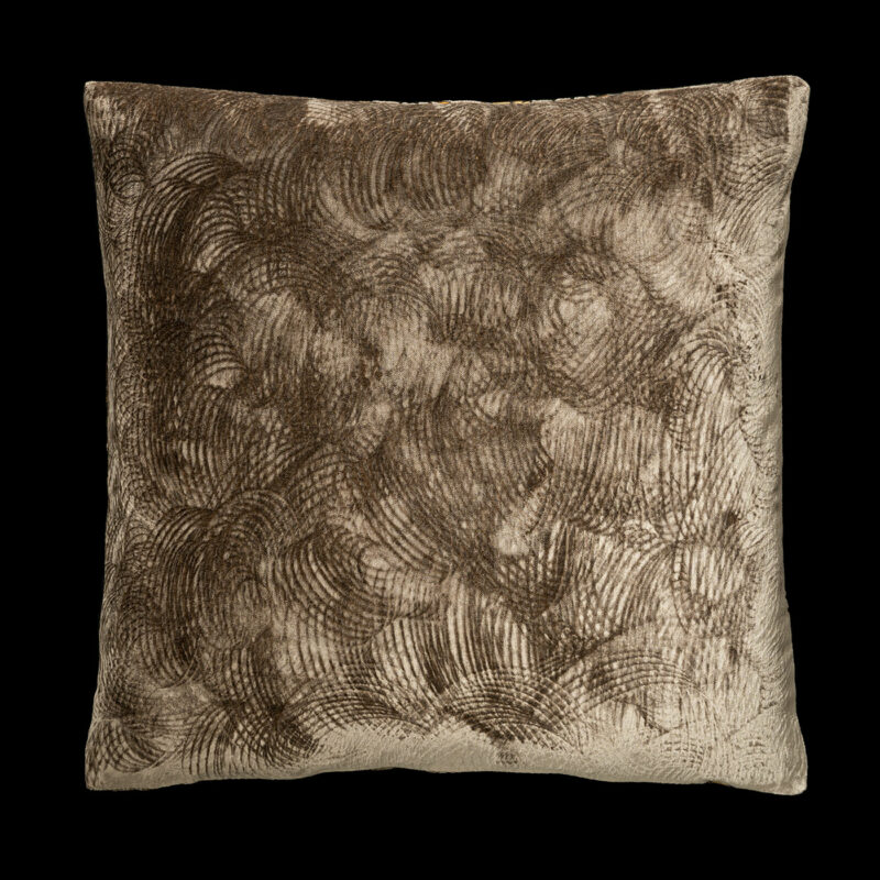 Delphos printed velvet cushion back