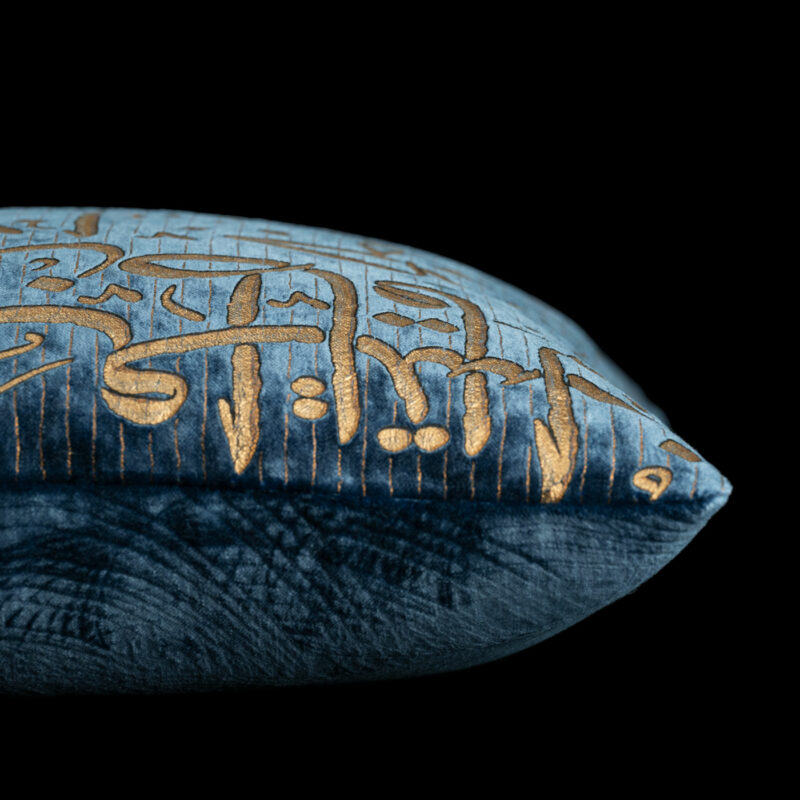Printed velvet square cushion | Ottomano Blue - Image 2