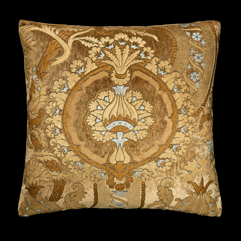 Delphos printed velvet cushion