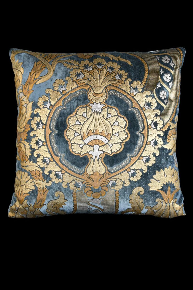 Delphos printed velvet cushion