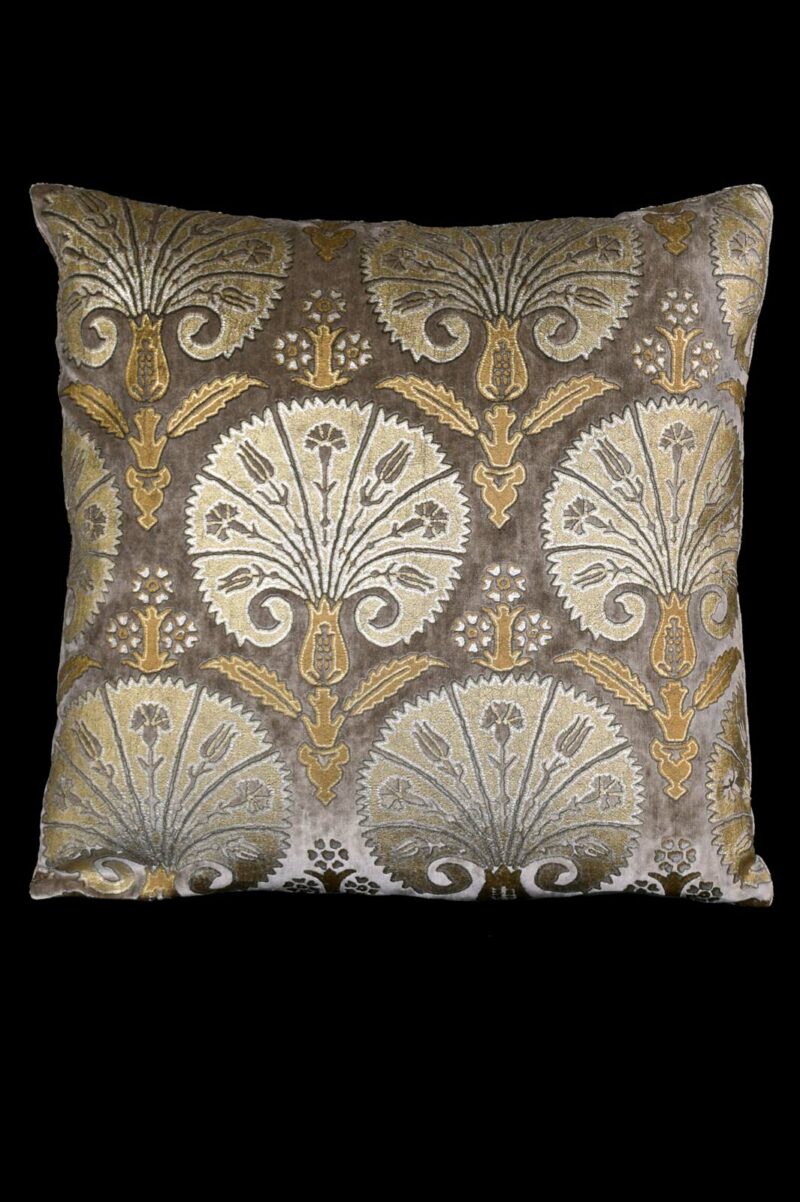 Delphos printed velvet cushion