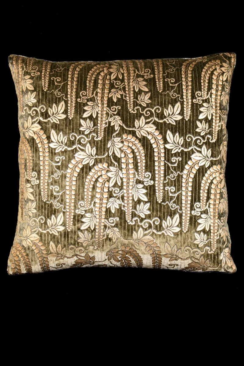 Delphos printed velvet cushion