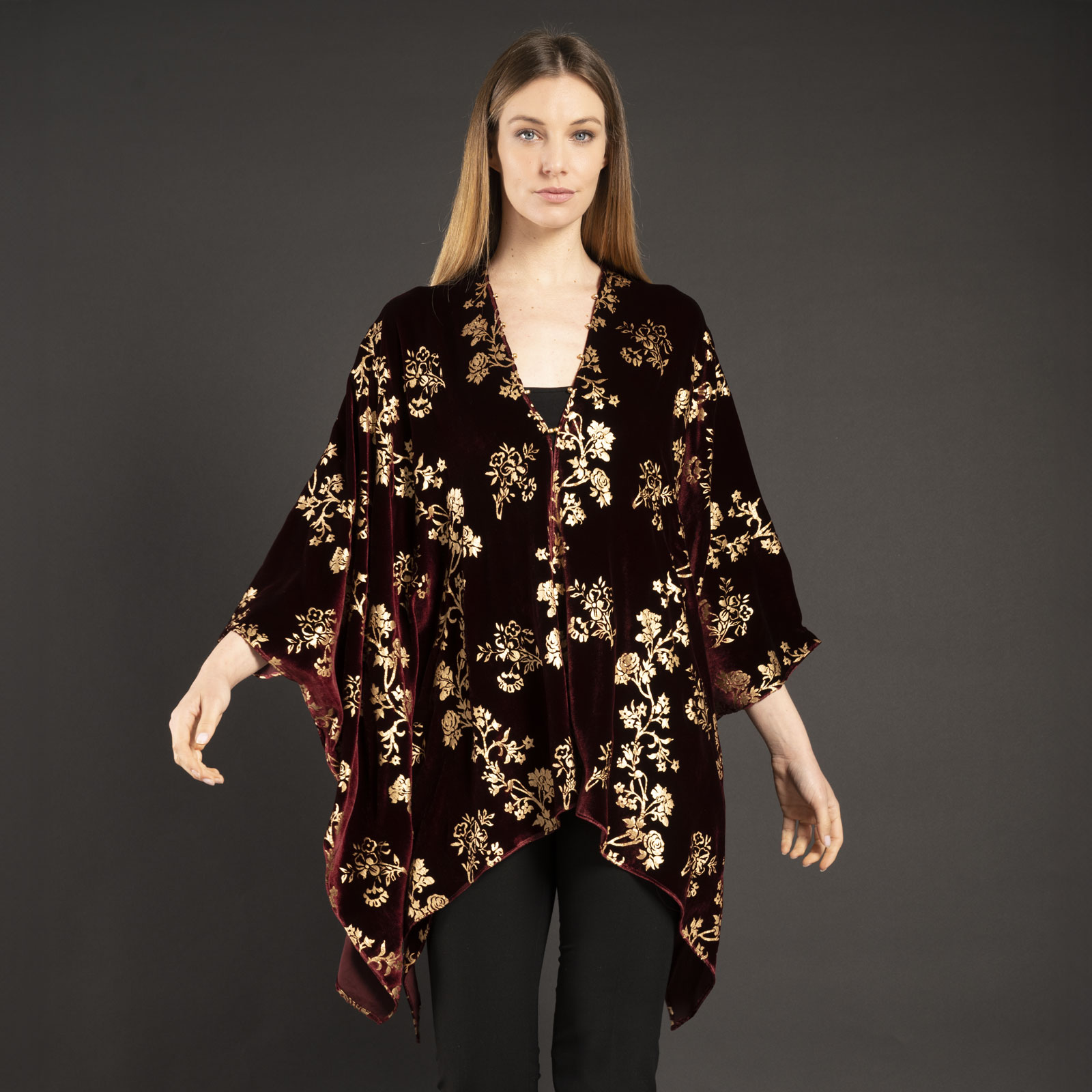 Helena | Printed velvet Short evening coat | Rose Bordeaux - Image 5