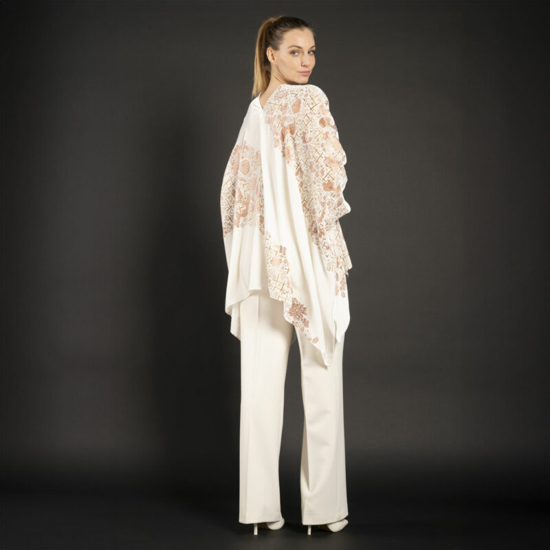 Helena | Printed velvet Short evening coat | Crisantemi White