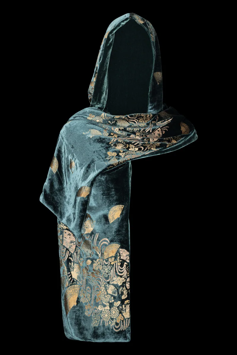 Printed velvet hooded shawl | Ventagli Teal