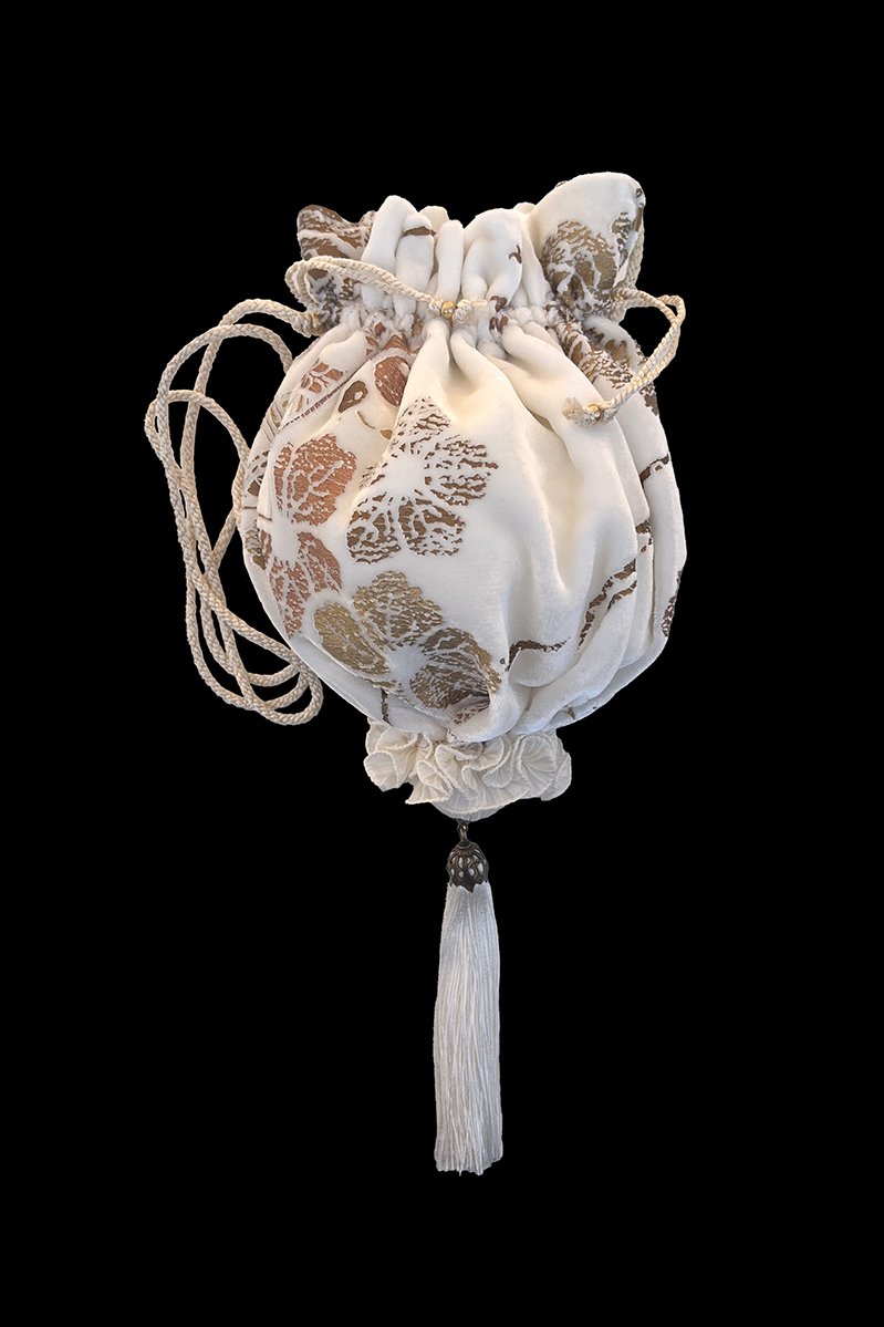 Athena | Riassunto White